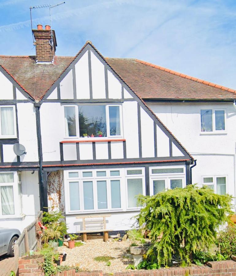 London Rooms With Free Parking 134 Edgware Exterior photo